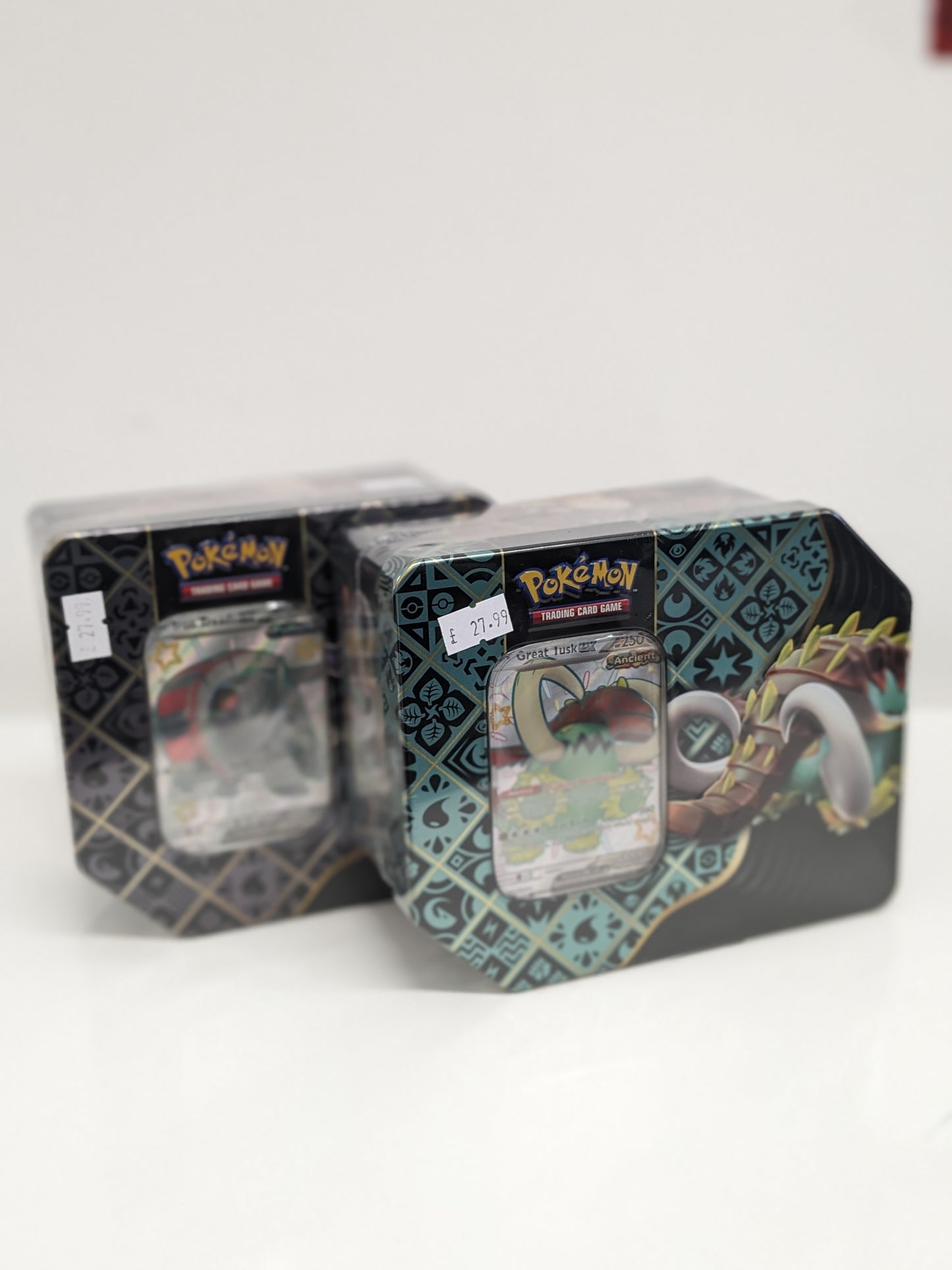 Pokemon Paldean Fates 5 Booster Tin