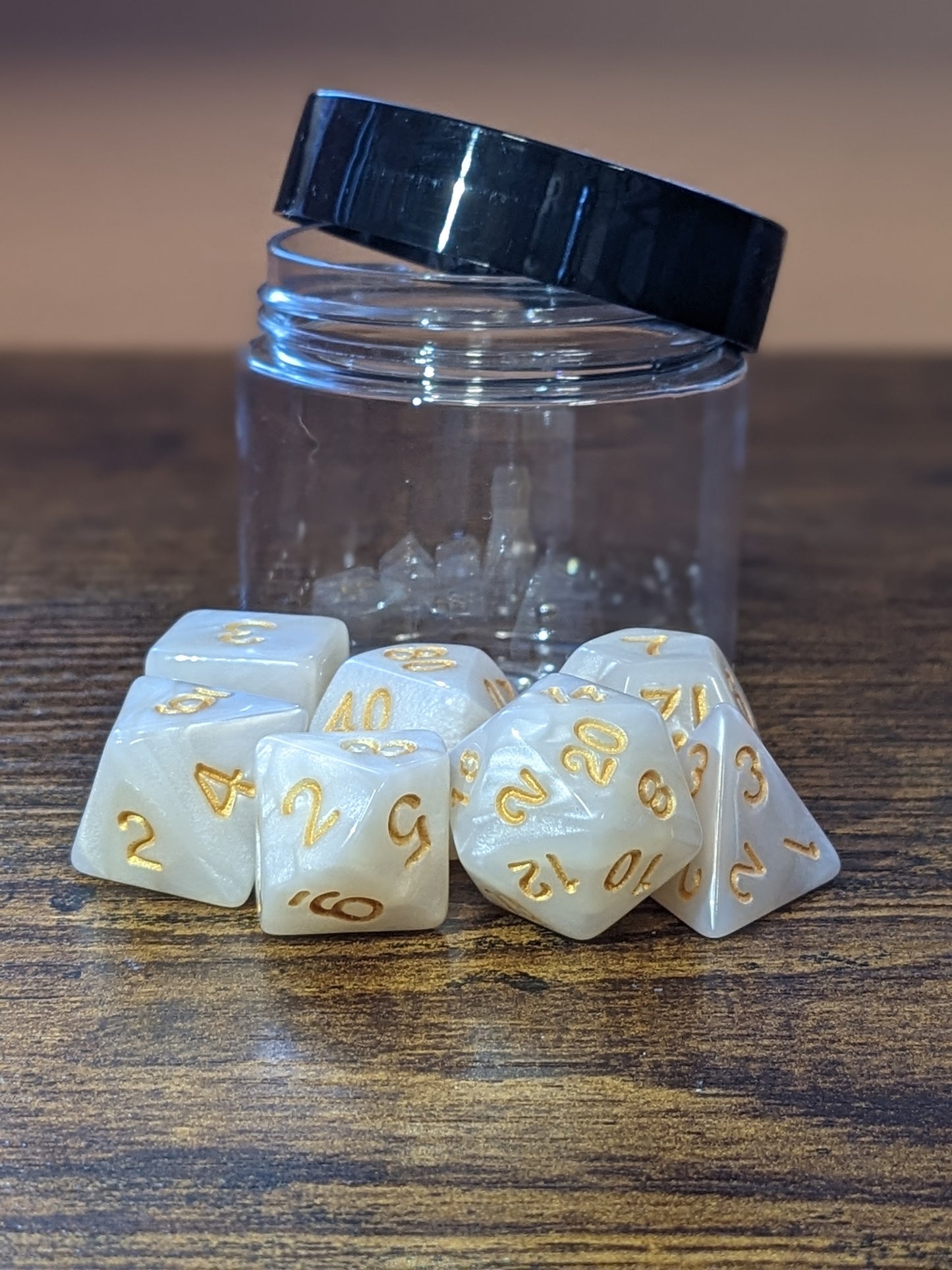 Dwarven Dice D20 Dice Set White/Gold